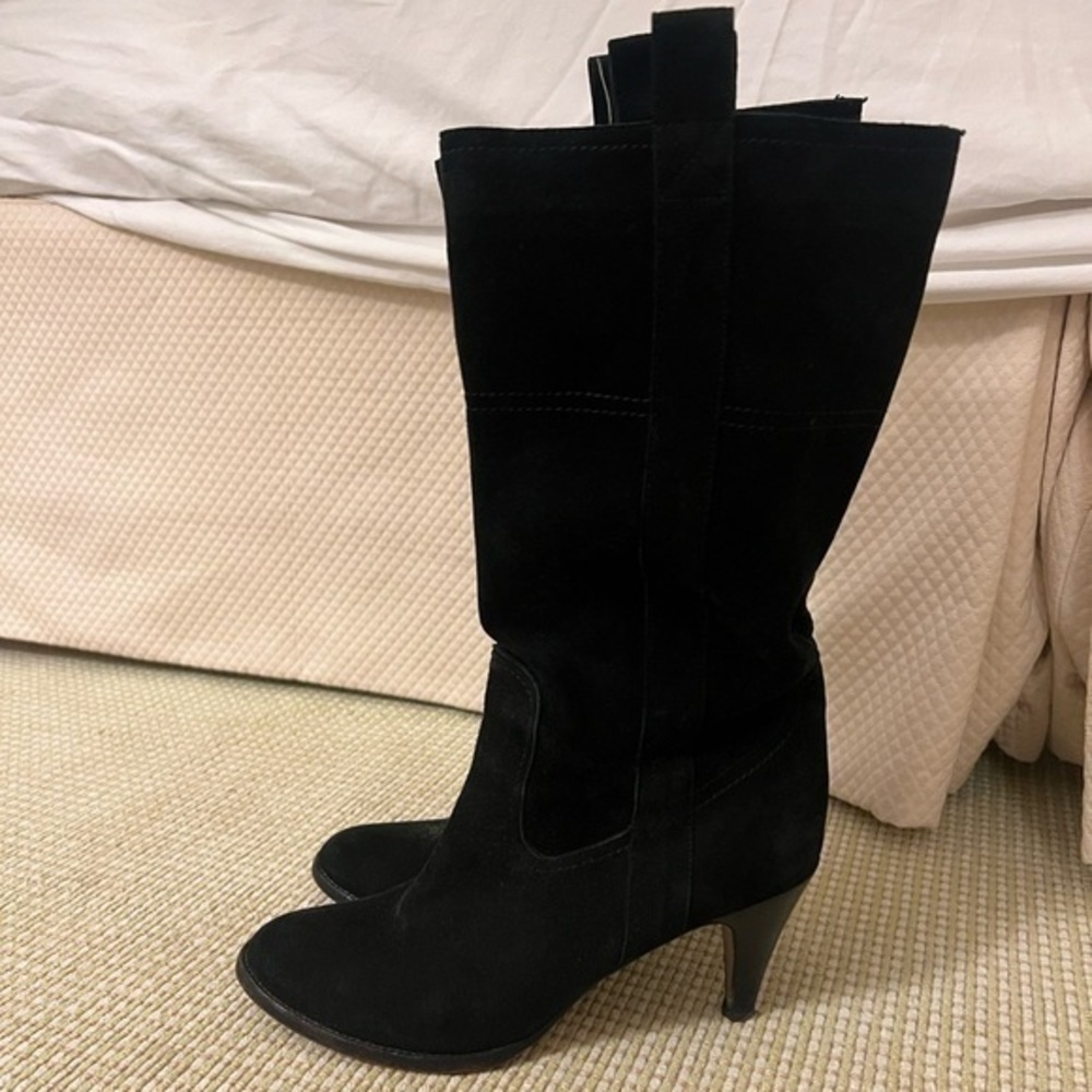 L’Autre Chose Suede Heeled Boots